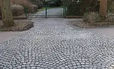 Symbolfoto Grundstücksüberfahrt, ©Voth, ASV