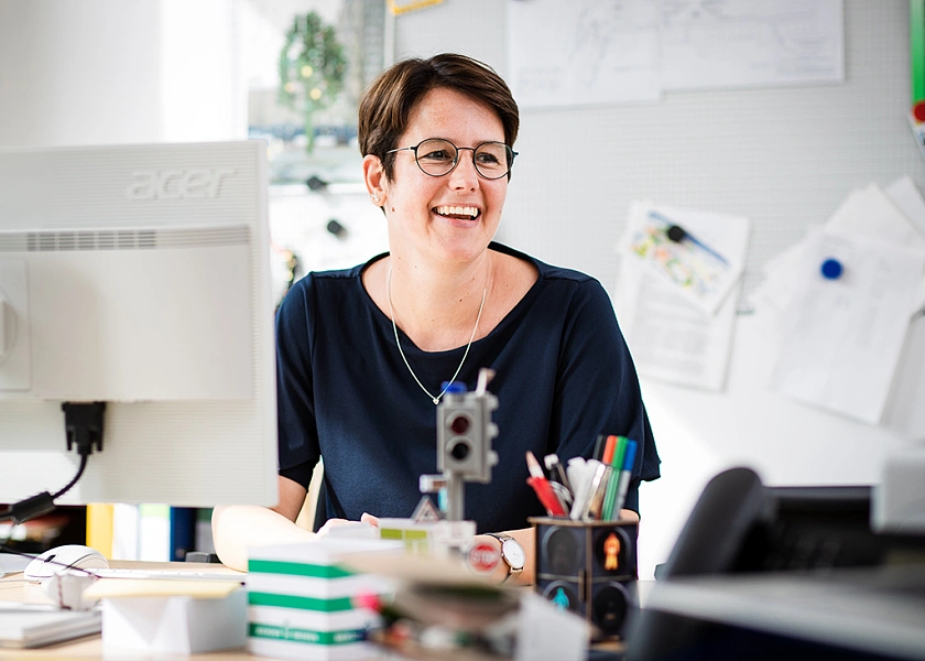 Frau Gerlach - ASV Verkehrstechnik