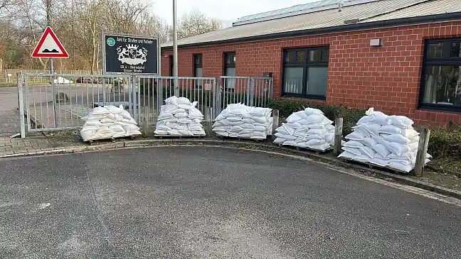 Es standen auch außerhalb der gängigen Öffnungszeiten Sandsäcke zur Verfügung, Bild: ASV