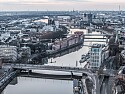 Vogelperspektive auf die innerstädtischen Weserbrücken.